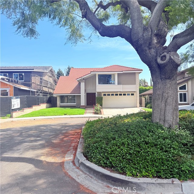 Detail Gallery Image 3 of 65 For 46 Christamon, Irvine,  CA 92620 - 4 Beds | 2/1 Baths