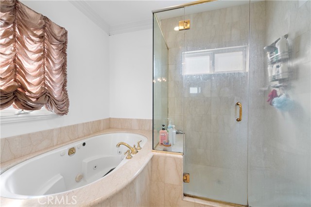 Detail Gallery Image 15 of 26 For 414 .5 Carnation Ave #UPPER,  Corona Del Mar,  CA 92625 - 3 Beds | 3 Baths