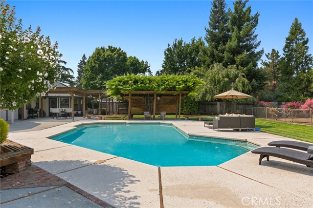 Detail Gallery Image 34 of 71 For 650 Crimson Ct, Chico,  CA 95973 - 4 Beds | 2/1 Baths