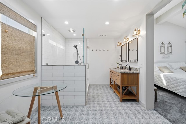 Detail Gallery Image 40 of 58 For 5640 E Parkcrest, Long Beach,  CA 90808 - 3 Beds | 3 Baths