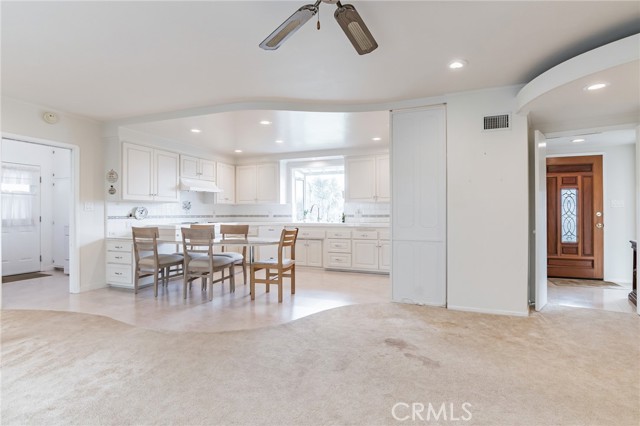 4 Harbor Sight Drive, Rolling Hills Estates, California 90274, 3 Bedrooms Bedrooms, ,2 BathroomsBathrooms,Residential,Sold,Harbor Sight,PW21226971