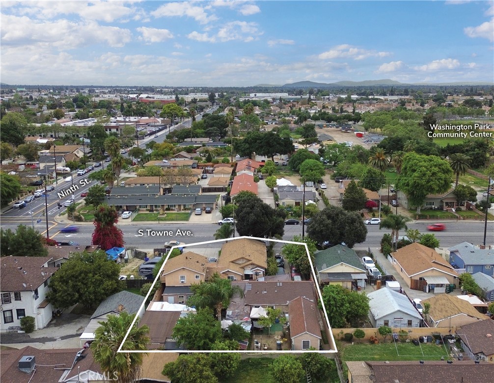 MLS #OC25101026 img 1