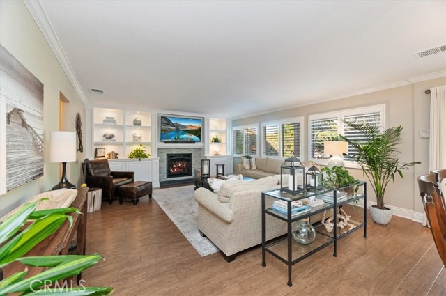 Detail Gallery Image 10 of 29 For 3255 Stargate, Corona,  CA 92882 - 5 Beds | 2/1 Baths