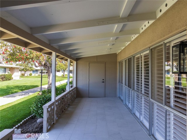 Detail Gallery Image 2 of 29 For 13170 Southport #168-C,  Seal Beach,  CA 90740 - 2 Beds | 1 Baths