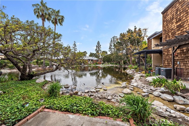 Detail Gallery Image 18 of 28 For 12750 Centralia St #215,  Lakewood,  CA 90715 - 2 Beds | 1 Baths