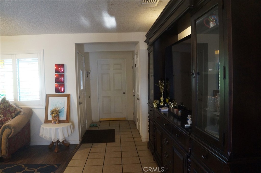 MLS #CV25185744 image #12