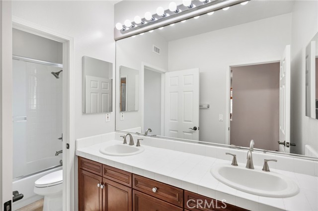 Detail Gallery Image 34 of 56 For 17 Plum St, Ladera Ranch,  CA 92694 - 4 Beds | 3/1 Baths