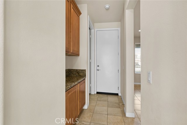 Detail Gallery Image 22 of 63 For 13761 Dellbrook St, Corona,  CA 92880 - 6 Beds | 4 Baths