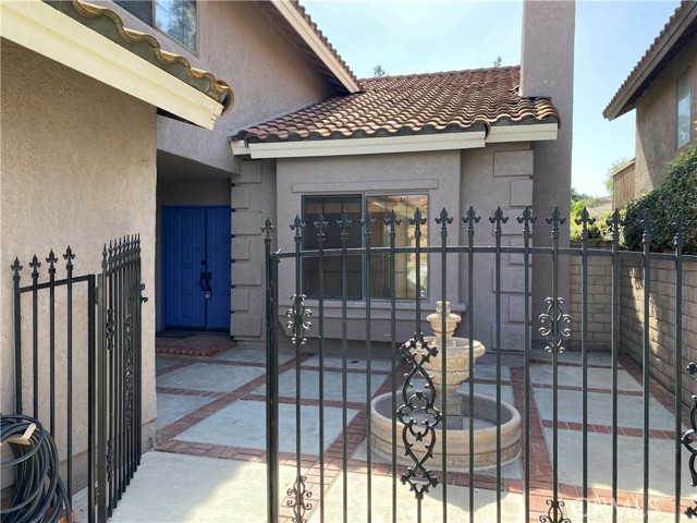 Detail Gallery Image 3 of 19 For 6405 Sunny Medow Ln, Chino Hills,  CA 91709 - 3 Beds | 3 Baths