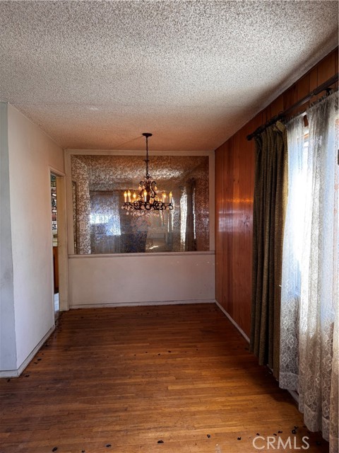 Detail Gallery Image 5 of 16 For 4508 Deland, Pico Rivera,  CA 90660 - 3 Beds | 2 Baths