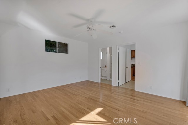 Detail Gallery Image 16 of 58 For 17435 Burma, Encino,  CA 91316 - 3 Beds | 2 Baths