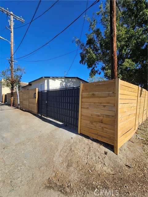 Front Image Thumbnail for CRDW25277656