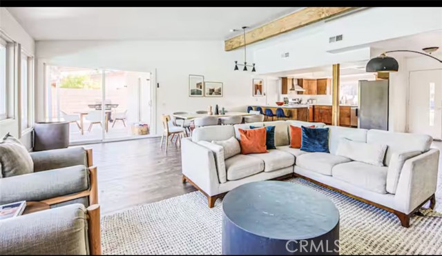 1874 N Los Alamos Road, Palm Springs CA: https://media.crmls.org/medias/d37cefd3-0136-4743-8d98-59c61bef8817.jpg