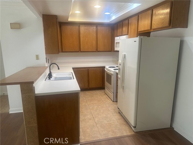 5 Country Mile Road, Pomona CA: https://media.crmls.org/medias/d37d0846-9e29-4c1a-976b-9a2abc71a2cd.jpg