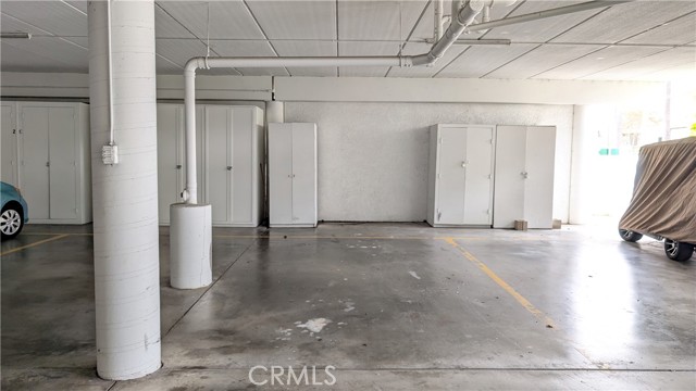 Detail Gallery Image 2 of 32 For 2385 via Mariposa 1f,  Laguna Woods,  CA 92637 - 2 Beds | 2 Baths