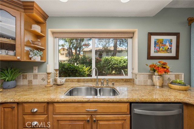 8237 E Flowerwood Avenue, Orange CA: https://media.crmls.org/medias/d37d66c9-8547-457b-862a-d44179ed211a.jpg