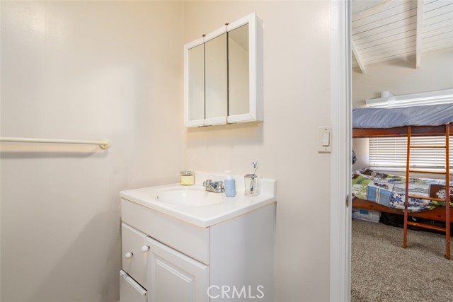 Detail Gallery Image 14 of 27 For 217 Wave St, Laguna Beach,  CA 92651 - 1 Beds | 1 Baths