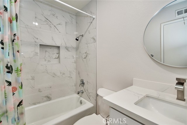 Detail Gallery Image 21 of 34 For 22804 Chardonnay Dr #3,  Diamond Bar,  CA 91765 - 2 Beds | 2/1 Baths