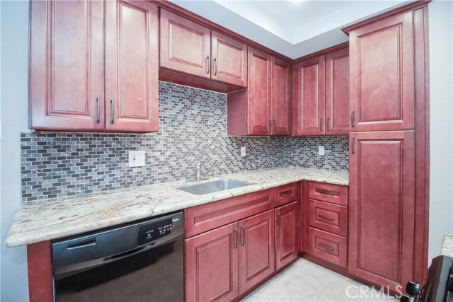 16806 Sierra Vista Way, Cerritos CA: https://media.crmls.org/medias/d37fa1a9-9f19-4520-89ca-689be2c2de6a.jpg