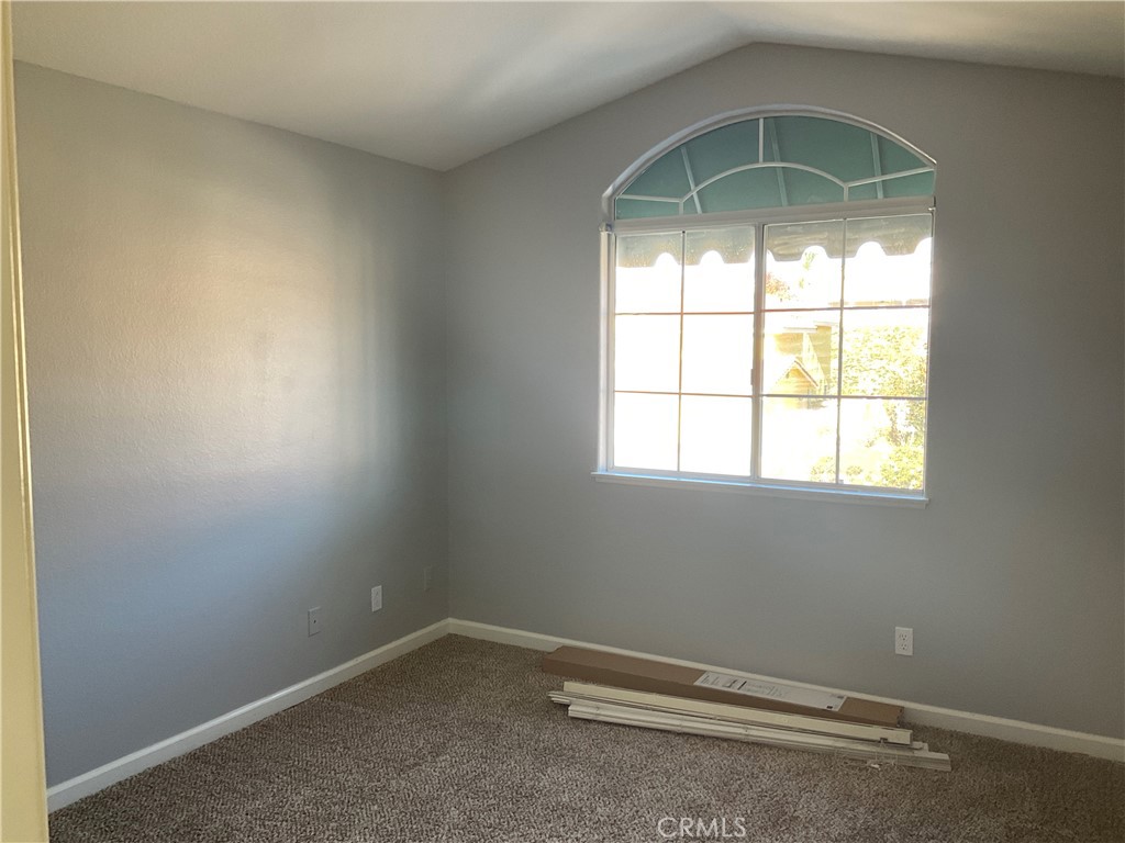 MLS #OC25275886 image #16