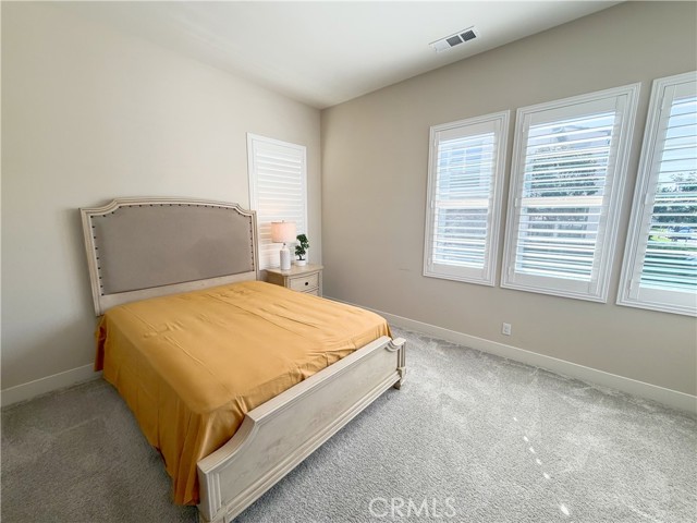 Detail Gallery Image 18 of 46 For 64 Turnstone, Irvine,  CA 92618 - 4 Beds | 4/1 Baths