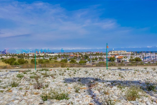 2019 S Crescent Avenue, San Pedro CA: https://media.crmls.org/medias/d382dff5-75a3-4a7d-a995-7415795d2983.jpg