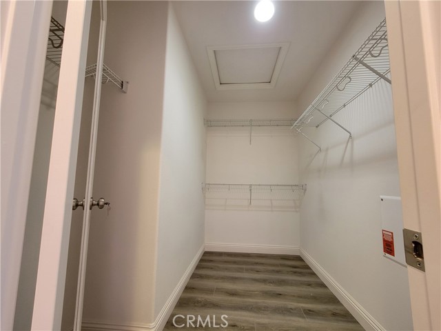 56 Linden Lane, Temple City CA: https://media.crmls.org/medias/d383718b-be2d-4389-a466-84bb6acbe9f8.jpg