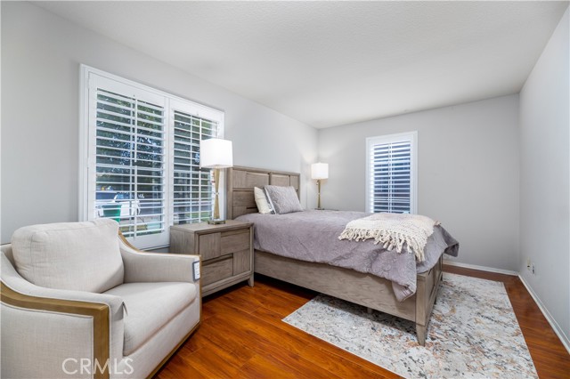 Detail Gallery Image 15 of 27 For 24 Silveroak, Irvine,  CA 92620 - 5 Beds | 3 Baths