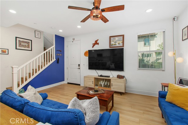 Detail Gallery Image 1 of 53 For 31541 Calle Canto, Temecula,  CA 92592 - 3 Beds | 2/1 Baths