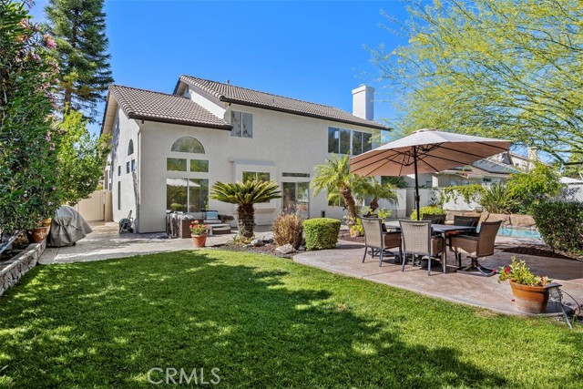 Detail Gallery Image 3 of 39 For 32147 Corte Florecita, Temecula,  CA 92592 - 5 Beds | 3 Baths