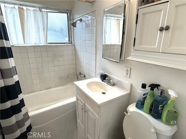 Detail Gallery Image 6 of 11 For 11624 Starlight Ave, Whittier,  CA 90604 - 3 Beds | 1/1 Baths