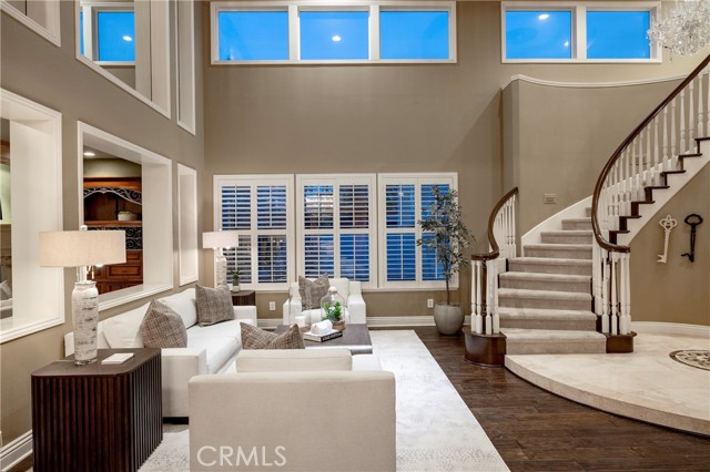 6403 Royal Grove Drive, Huntington Beach CA: https://media.crmls.org/medias/d386a128-dee1-4c5f-87f0-b3787567c203.jpg
