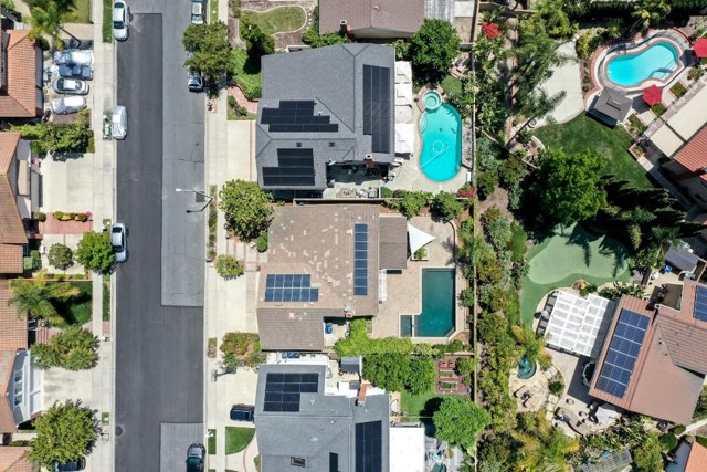 20931 Avenida Amapola, Lake Forest CA: https://media.crmls.org/medias/d386c623-9183-4af6-9af3-b09995ca9e91.jpg