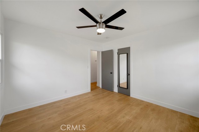 Detail Gallery Image 15 of 29 For 2640 N Buena Vista St, Burbank,  CA 91504 - 3 Beds | 2 Baths