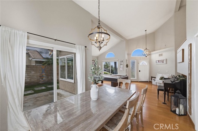 Image 9 of 54 For 16727 Lake Knoll