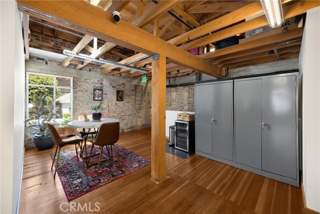 Image 24 of 47 For 425 4th Street E