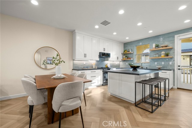 752 S Melrose Street, Anaheim CA: https://media.crmls.org/medias/d38825f0-6183-4aa2-8359-eeff472fecc6.jpg