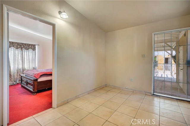 Detail Gallery Image 10 of 30 For 12547 Cometa Ave, San Fernando,  CA 91340 - 3 Beds | 2 Baths