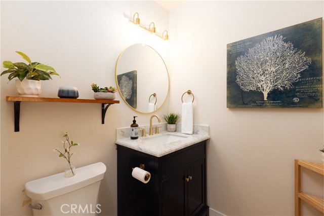 24595 Alcoba Drive, Mission Viejo CA: https://media.crmls.org/medias/d38a9fb3-b903-4f00-a1ea-619658e9925e.jpg