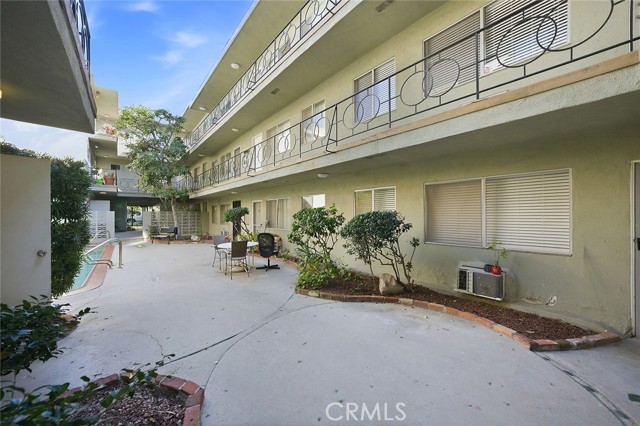 Detail Gallery Image 5 of 18 For 333 N Jackson St, Glendale,  CA 91206 - – Beds | – Baths