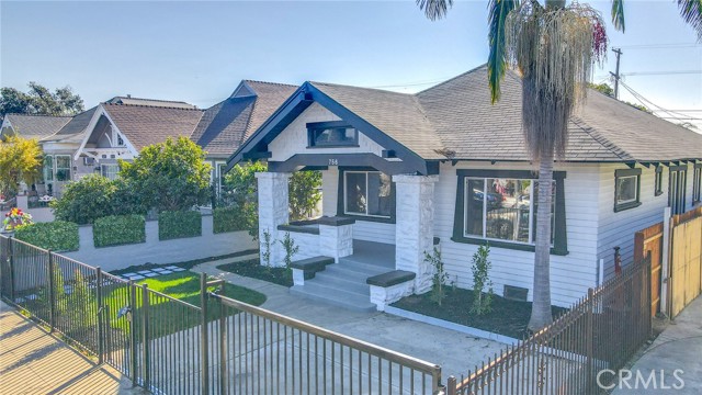 Image 2 for 756 E 43Rd St, Los Angeles, CA 90011