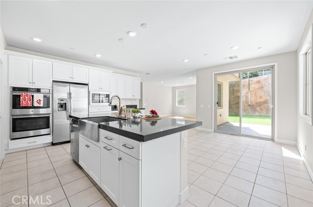 Detail Gallery Image 17 of 53 For 15 Greensboro Ct, Pomona,  CA 91766 - 5 Beds | 4 Baths