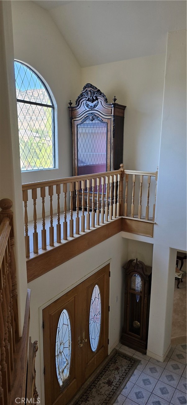 Detail Gallery Image 8 of 8 For 6841 Granada Dr, Palmdale,  CA 93551 - 3 Beds | 3/1 Baths