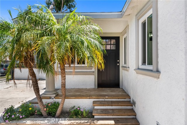 314 N Jackson Street, Santa Ana CA: https://media.crmls.org/medias/d38c8947-35a0-4193-9d79-15687db5d802.jpg