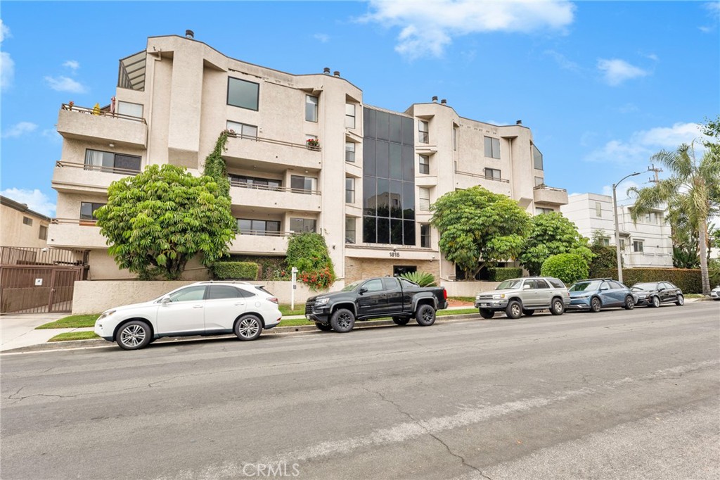 1815 Butler Avenue #108