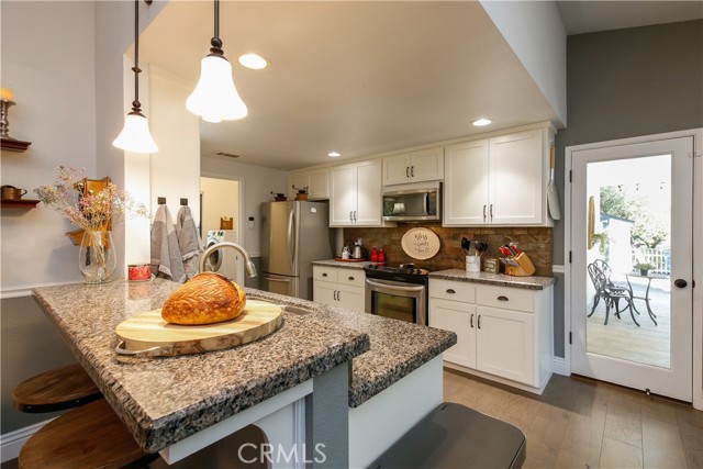 Detail Gallery Image 18 of 74 For 49963 Meadowview Dr, Oakhurst,  CA 93644 - 3 Beds | 2 Baths