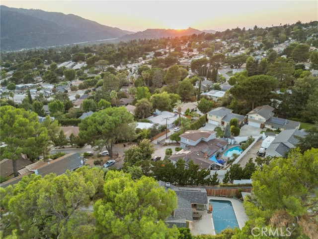 3051 Gertrude Avenue, La Crescenta CA: https://media.crmls.org/medias/d38db88b-bec7-40da-bdf8-d23731875325.jpg