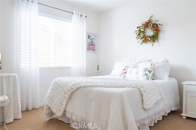 1051 Sunburst Drive, Beaumont, California 92223, 6 Bedrooms Bedrooms, ,3 BathroomsBathrooms,Residential,For Sale,1051 Sunburst Drive,CRIG25063677