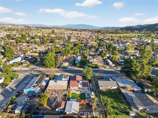 Detail Gallery Image 6 of 33 For 32869 Wildomar Trail, Wildomar,  CA 92595 - 3 Beds | 2 Baths