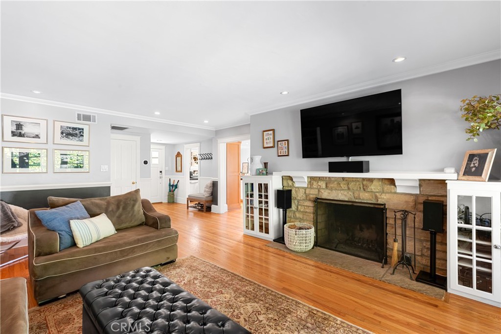 3584 Woodcliff RoadSherman Oaks img 21